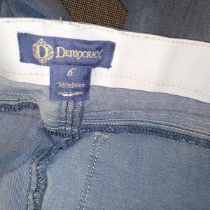 DEMOCRACY AB DISTRESSED SUPER CUTE DENIM CROP ANKLE JEANS SZ 6